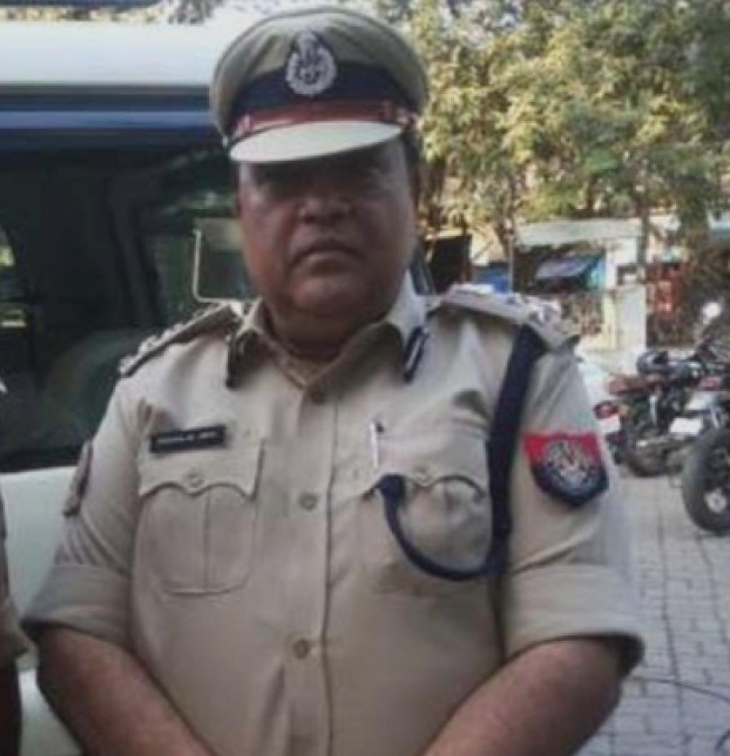 জি পি সিঙৰ জাল, EDৰ একচন: ৫৩ কোটিৰ সম্পত্তিসহ ধৰাশায়ী প্ৰাক্তন DIG প্ৰশান্ত কুমাৰ দত্ত
